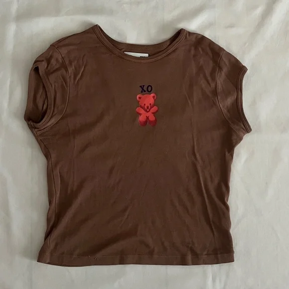 UNIF Brown Tee with Red Design - Picture 1 of 3